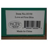 Magnetic Salt and Pepper Shaker Set - Love at First Bite