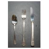 Oneida Community Silverplate Flatware Set – Complete with Wooden Box