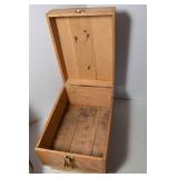 Vintage 1930s Shoeshine Kit