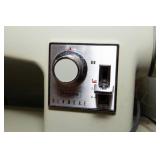 Sears Kenmore Model 1654 Zig Zag Sewing Machine