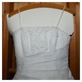 Maggie Sottero Couture Vintage Wedding Dress with Accessories – Size 10