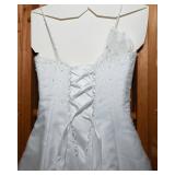 Maggie Sottero Couture Vintage Wedding Dress with Accessories – Size 10