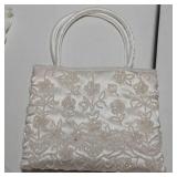 Maggie Sottero Couture Vintage Wedding Dress with Accessories – Size 10