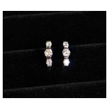 14K White Gold Diamond Earrings – 1.0 CTW