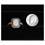 Vintage 10K Gold Opal Ring