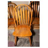 Oak Dining Table with 4 Chairs – Includes 2 Leaves