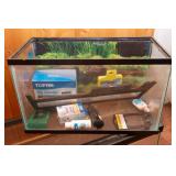 Fish and Amphibian Tanks – 2-Piece Lot