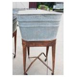 Set of 2 Galvanized Wash Basins on Stands