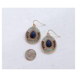 Mixed Jewelry Lot – Gold Tone, Silver Tone & Pendant Pieces