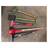 Lot of Assorted Outdoor Lawn Care Tools Various Models and Conditions  Customer Returns See Pictures