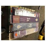 Pallet of Mixed Assorted Flooring Various Models and Conditions   Customer Returns See Pictures