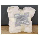 Moon and Stars Hooded Bath Robe Girls Size 2-3T Cream - Brand New Moon and Stars Hooded Bath Robe Girls Size 2-3T Cream - Brand New
