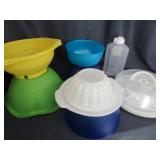 Tupperware & Food Storage