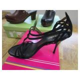 Size 7.5 Sandals & Mules