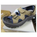 Size 5.5 & 6 Laceups & Sandals
