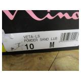 Size 10 Born & Nina