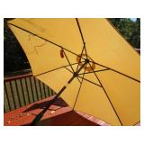 Tilting 9ft Umbrella