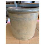 RW 2 gal crock