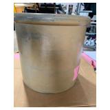 RW 2 gal crock
