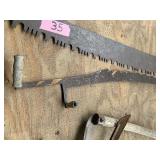 Logging saw