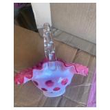 Fenton coin dot 7" basket . Rare