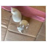 Fenton dorwood burmese vase, misc