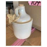Redwing jug