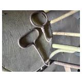 2 Bale Hooks
