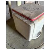Vintage Kitchen Scale