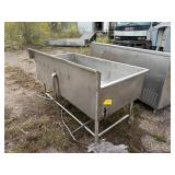 BIG STAINLESS STEEL SINK