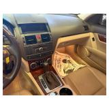 2011 Mercedes C300 4Matic AWD 2011 Mercedes C300 4Matic AWD