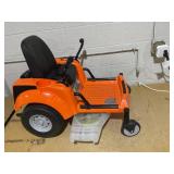 Kid Trax Zero Turn Lawn Mower 12-Volt Ride-On Kid Trax Zero Turn Lawn Mower 12-Volt Ride-On