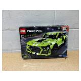 LEGO Technic Ford Mustang Shelby GT500 LEGO Technic Ford Mustang Shelby GT500