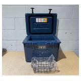 Yeti Tundra 35 Hard Cooler Navy Yeti Tundra 35 Hard Cooler Navy