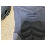 LOT OF 3 Micellaneous Crocs LOT OF 3 Micellaneous Crocs