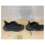 Hoka One One - M Anacapa 2 Freedom Black / Black Size 9.5 Hoka One One - M Anacapa 2 Freedom Black / Black Size 9.5