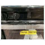 Whirlpool 30-in 4 burners 5.1-cu ft Freestanding Natural Gas Range ( Stainless Steel ) (DAMAGED Please see pictures) Whirlpool 30-in 4 burners 5.1-cu ft Freestanding Natural Gas Range ( Stainless Steel ) (DAMAGED Please see pictures)
