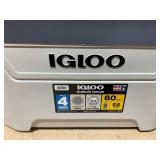 Igloo Bone White and Gray 60-Quart Sunset Roller Cooler Igloo Bone White and Gray 60-Quart Sunset Roller Cooler
