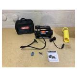 Hyper Tough DC 12V Heavy Duty Direct Drive Digital Tire Inflator with Detachable LED Light Hyper Tough DC 12V Heavy Duty Direct Drive Digital Tire Inflator with Detachable LED Light