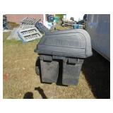 Poulan Pro 19/42 lawn tractor with bagger. Good condition. Runs good. Relisted due to carb issue that has been fixed. As shown. *THIS ITEM HAS A RESERVE.