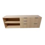 Credenza Credenza