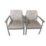 2 Chairs 2 Chairs
