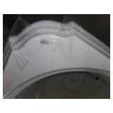 Jacuzzi 72"x42" aromatherapy jetted tub