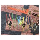 Pliers wrenches tin snips