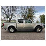 2010 NISSAN FRONTIER SE V6 *4X4* (NO RESERVE)