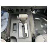 2010 NISSAN FRONTIER SE V6 *4X4* (NO RESERVE)