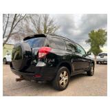 2008 TOYOTA HIGHLANDER SPORT *All Wheel Drive* (NO RESERVE)