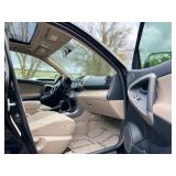2008 TOYOTA HIGHLANDER SPORT *All Wheel Drive* (NO RESERVE)