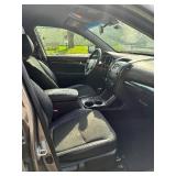 2011 KIA SORENTO EX *All Wheel Drive* (NO RESERVE)