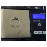 14K White Gold Diamond Ring *Missing Center Stone*